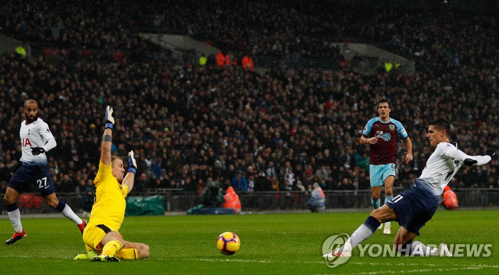 FBL-ENG-PR-TOTTENHAM-BURNLEY