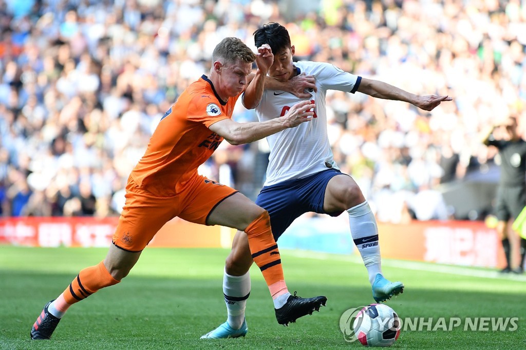 FBL-ENG-PR-TOTTENHAM-NEWCASTLE