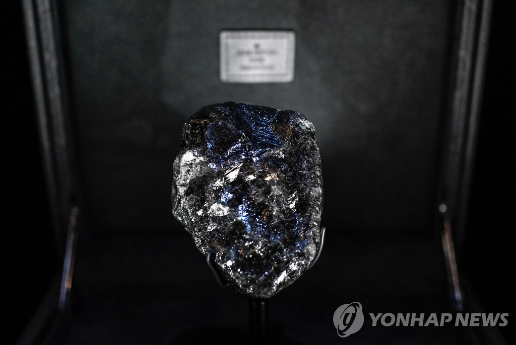 luxury-FRANCE-ECO-LUXURY-JEWELLERY-DIAMOND-MINE-RETAIL
