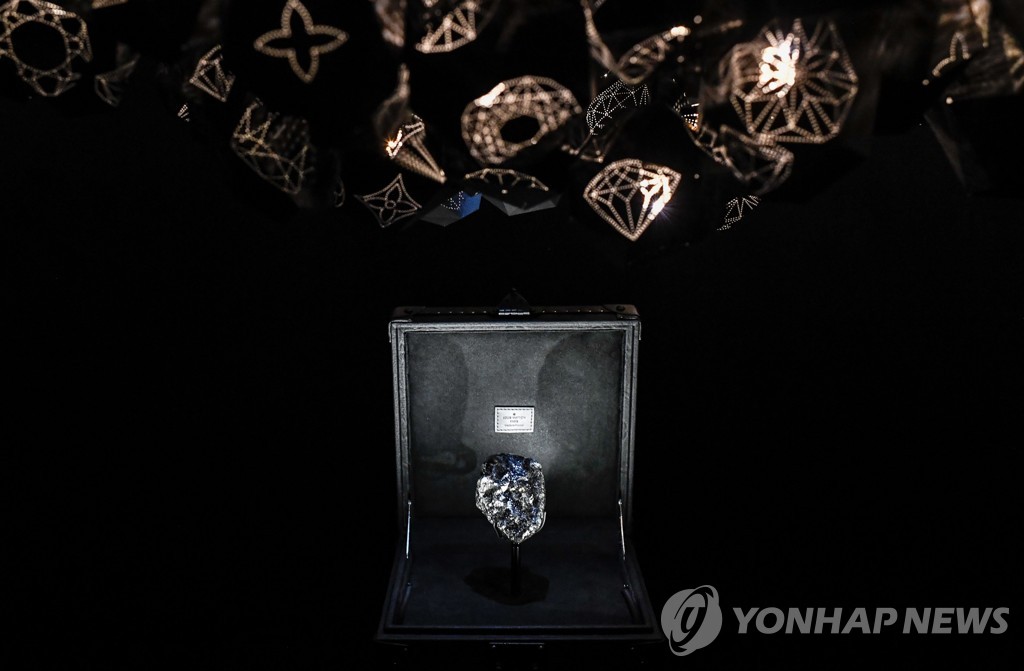 luxury-FRANCE-ECO-LUXURY-JEWELLERY-DIAMOND-MINE-RETAIL