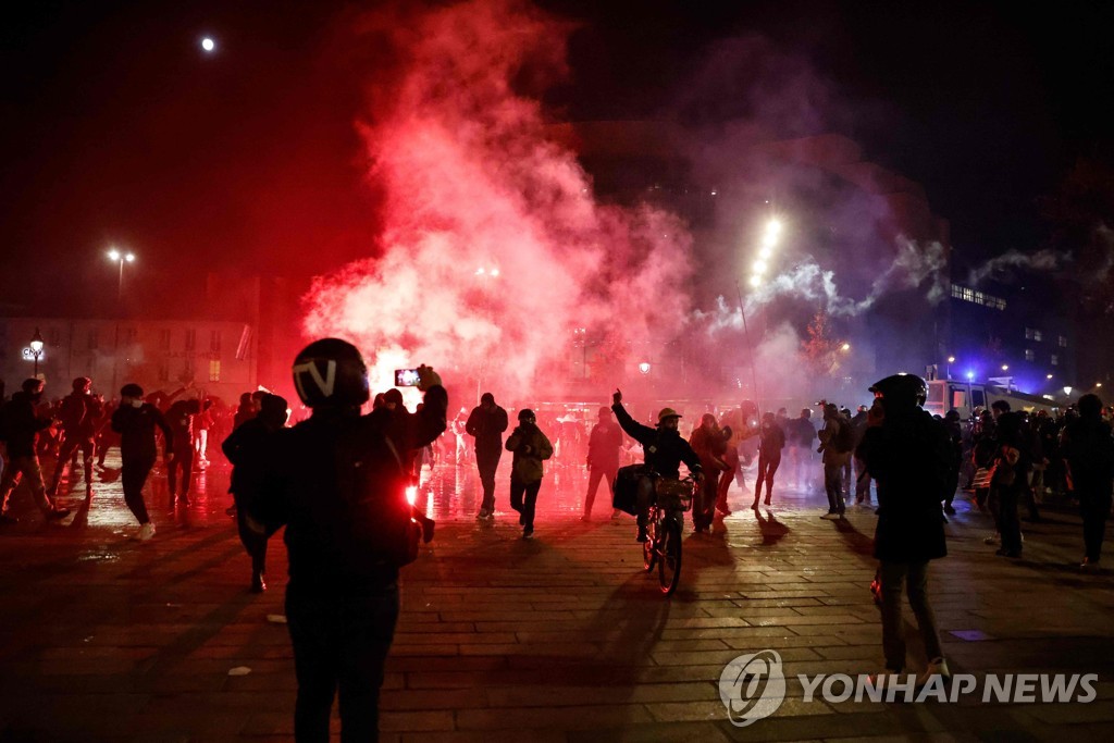 FRANCE-SECURITY-LAW-DEMO