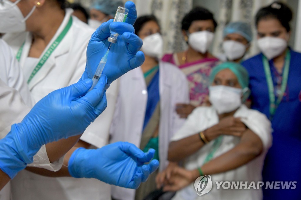 INDIA-HEALTH-VIRUS-VACCINE