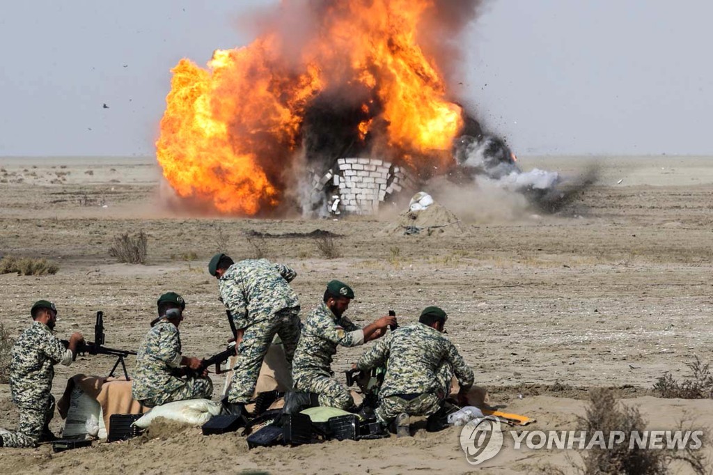 IRAN-MILITARY-DRILL