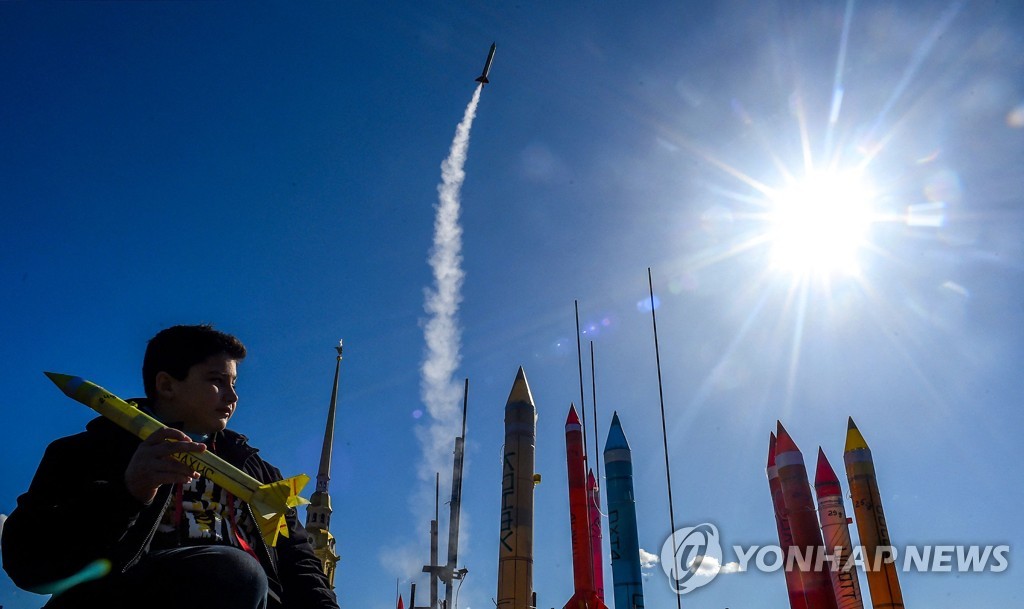 ′가가린 인류 첫 우주비행 60주년′…러시아 곳곳서 기념