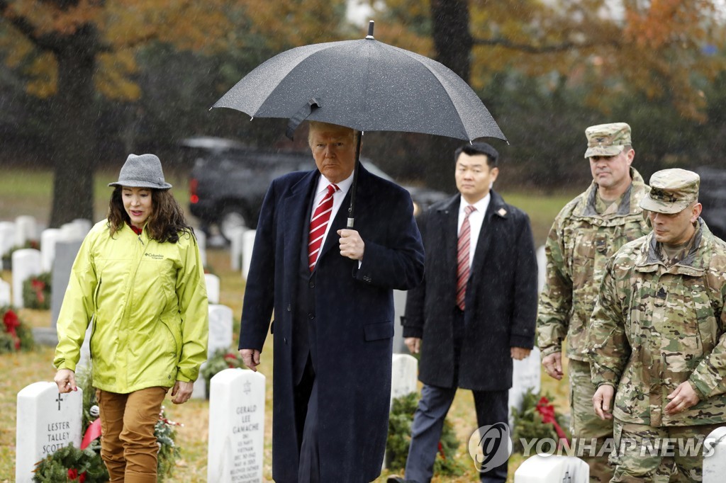 USA TRUMP ARLINGTON CEMETERY