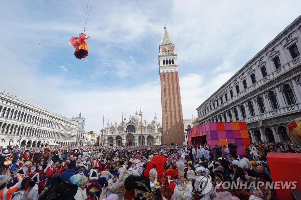 ITALY VENICE CARNIVAL