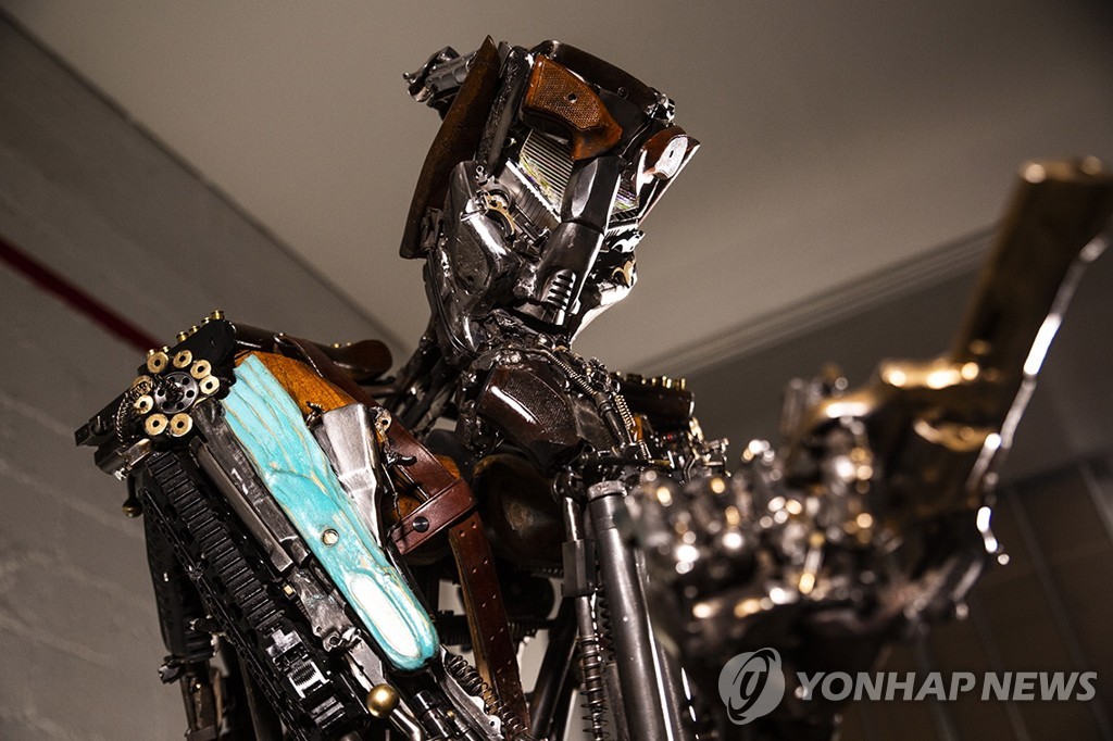 USA ART SCULPTURE MASS SHOOTING