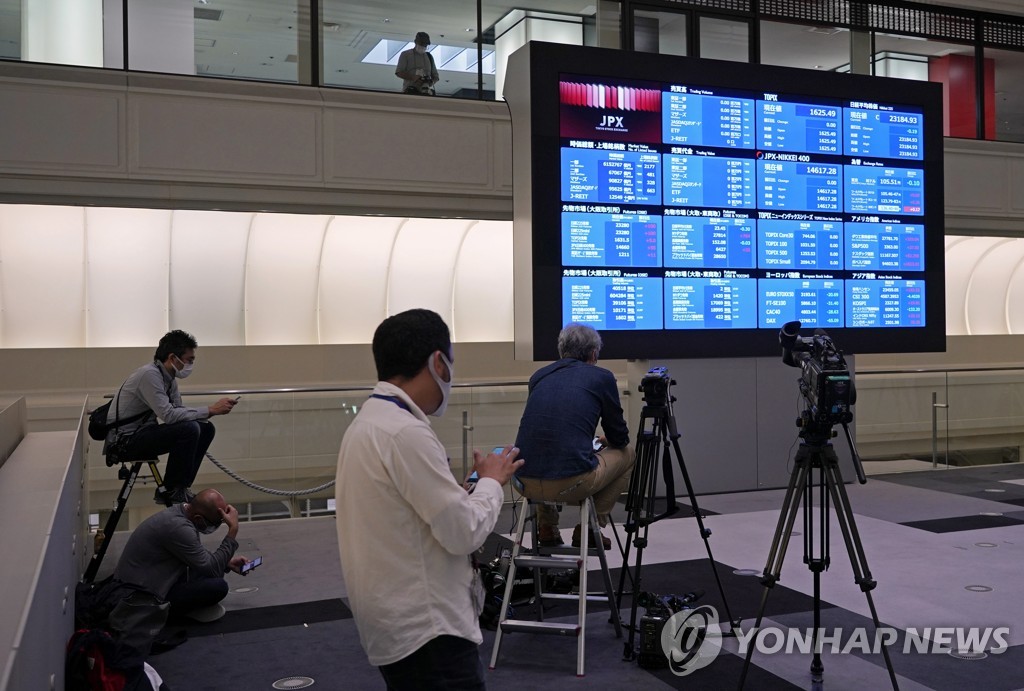 JAPAN MARKETS & EXCHANGES STOCK
