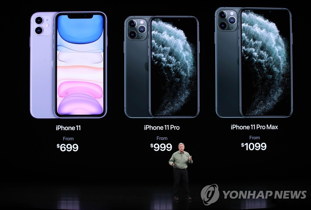 US-APPLE-UNVEILS-NEW-PRODUCT-UPDATES-AT-ITS-CUPERTINO-HEADQUARTE