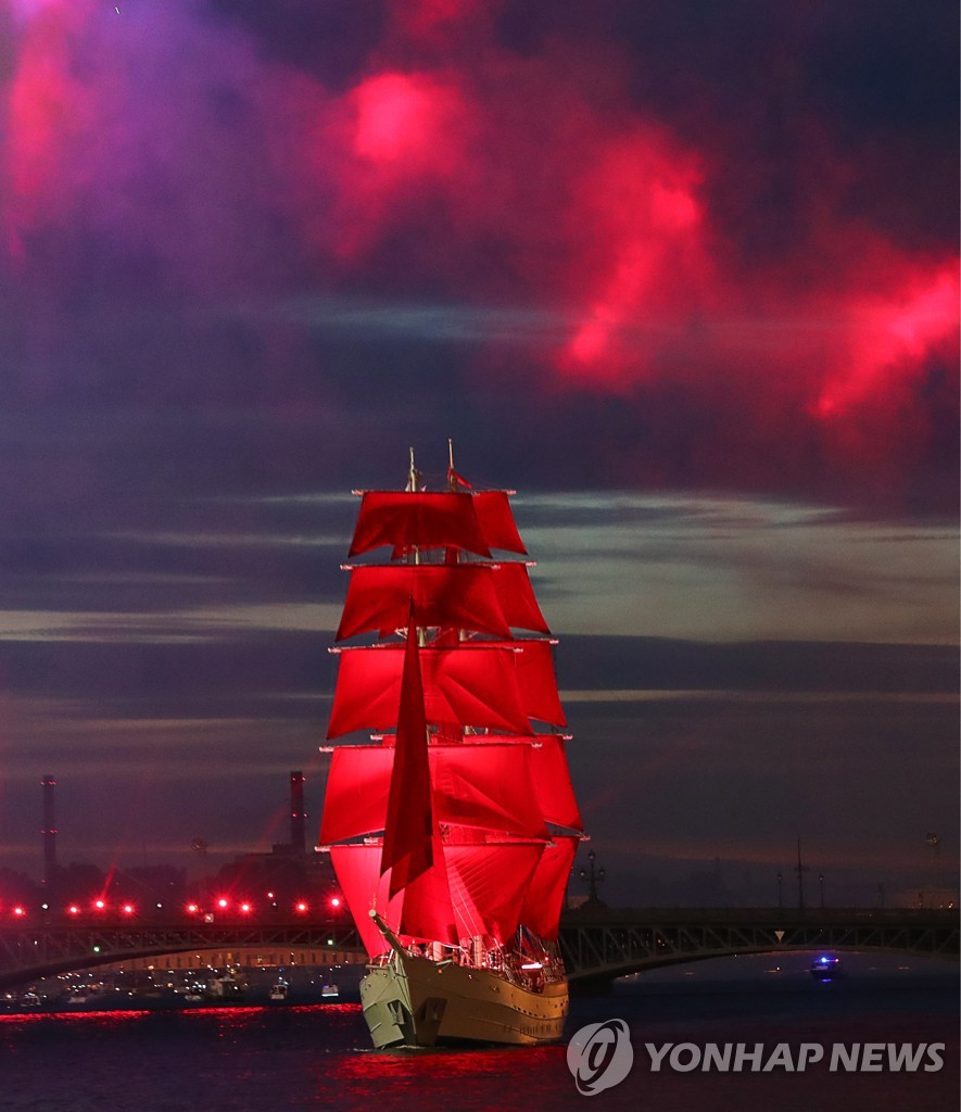 2019 Scarlet Sails Festival in St Petersburg