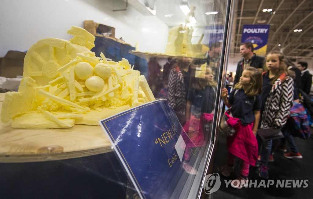 CANADA-TORONTO-ROYAL AGRICULTURAL WINTER FAIR-BUTTER SCULPTURE