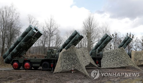 러시아 칼리닌그라드에 배치된 S-400 방공미사일