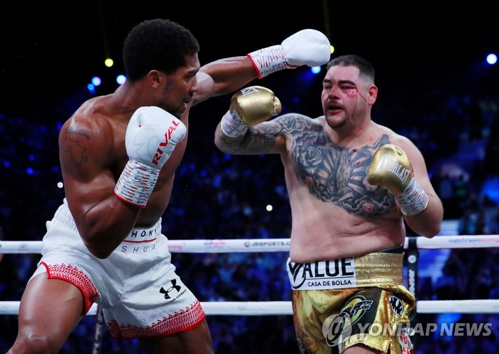 BOXING-HEAVYWEIGHT-RUIZ-JOSHUA/