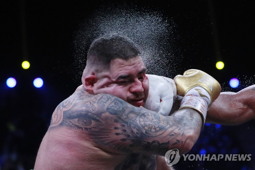 BOXING-HEAVYWEIGHT-RUIZ-JOSHUA/