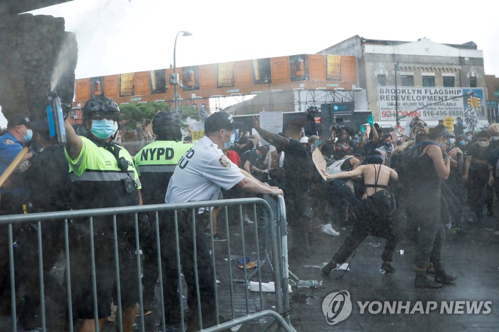 MINNEAPOLIS-POLICE/PROTESTS-NEW YORK