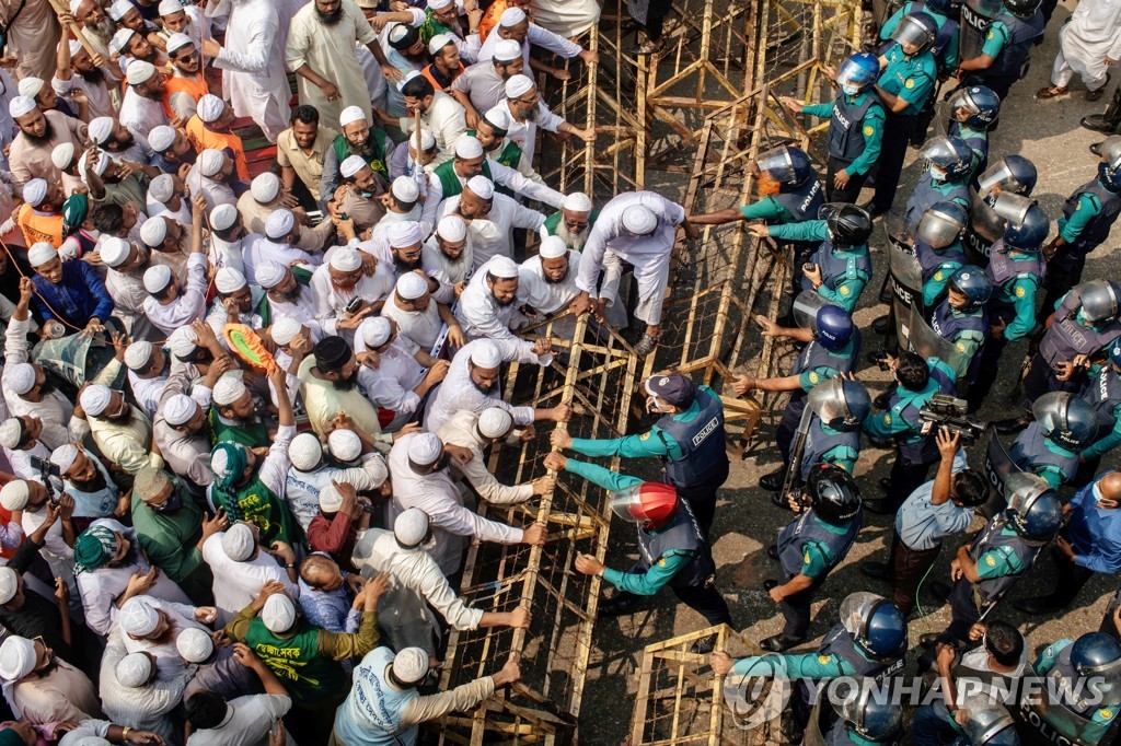 FRANCE-SECURITY/BANGLADESH