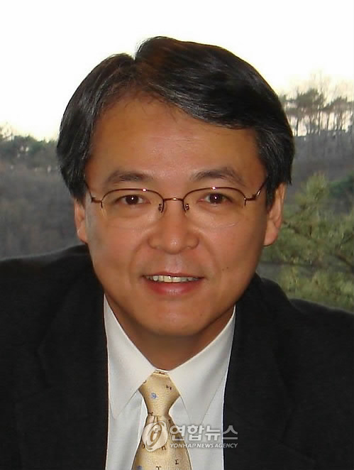 소에야 요시히데 日게이오대 교수