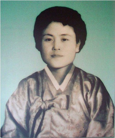 영화 '전쟁과 여교사' 주인공, 62년 만에 훈장