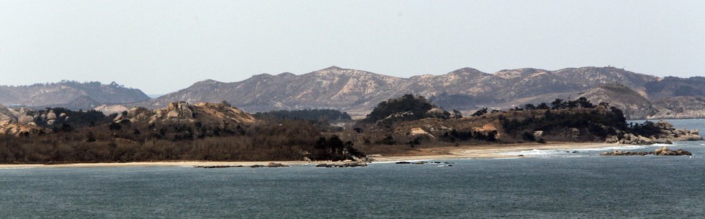 동해안 최북단 통일전망대에서 바라본 북한 지역.(자료사진)