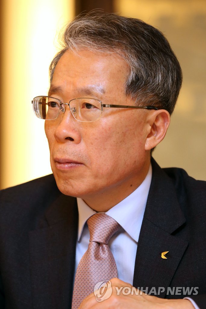 윤용로 전 외환은행장