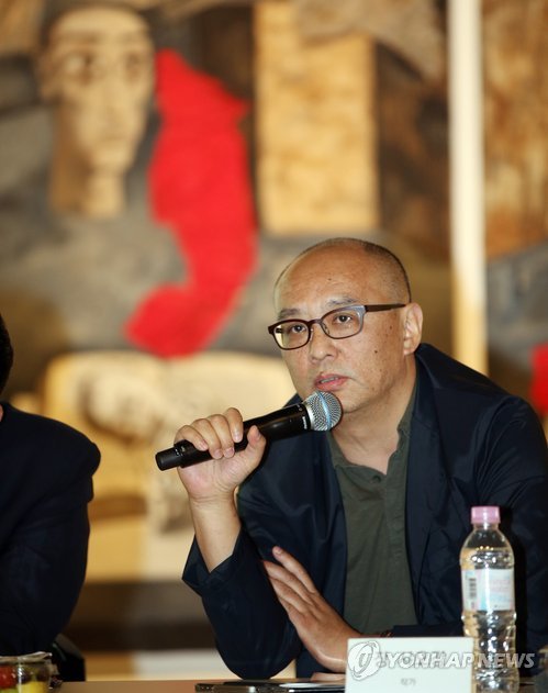 장샤오강 기자회견
