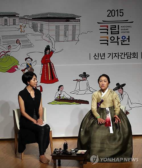 <유모차음악회·퓨전국악…젊어진 국립국악원 대중 속으로> - 2