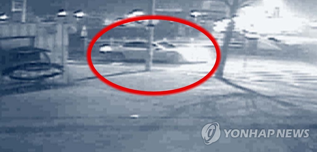 경찰이 애초 뺑소니 용의차량으로 지목한 차량