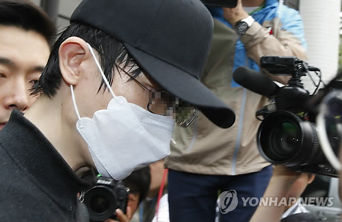 강남 '묻지 마 살인사건' 범인 검찰 송치