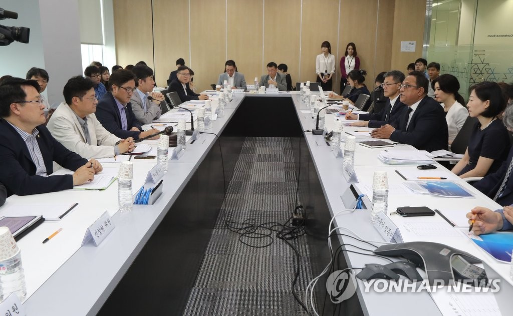 국회 가습기살균제 특위, 옥시 현장 재조사