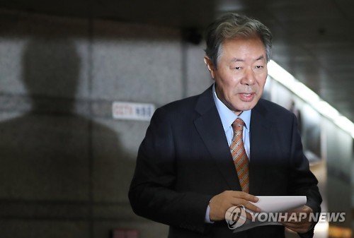 최순실 귀국 설명하는 이경재 변호사
