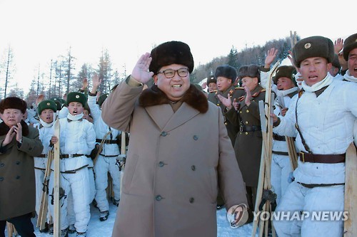 北김정은, 산악보병부대 스키훈련 참관
