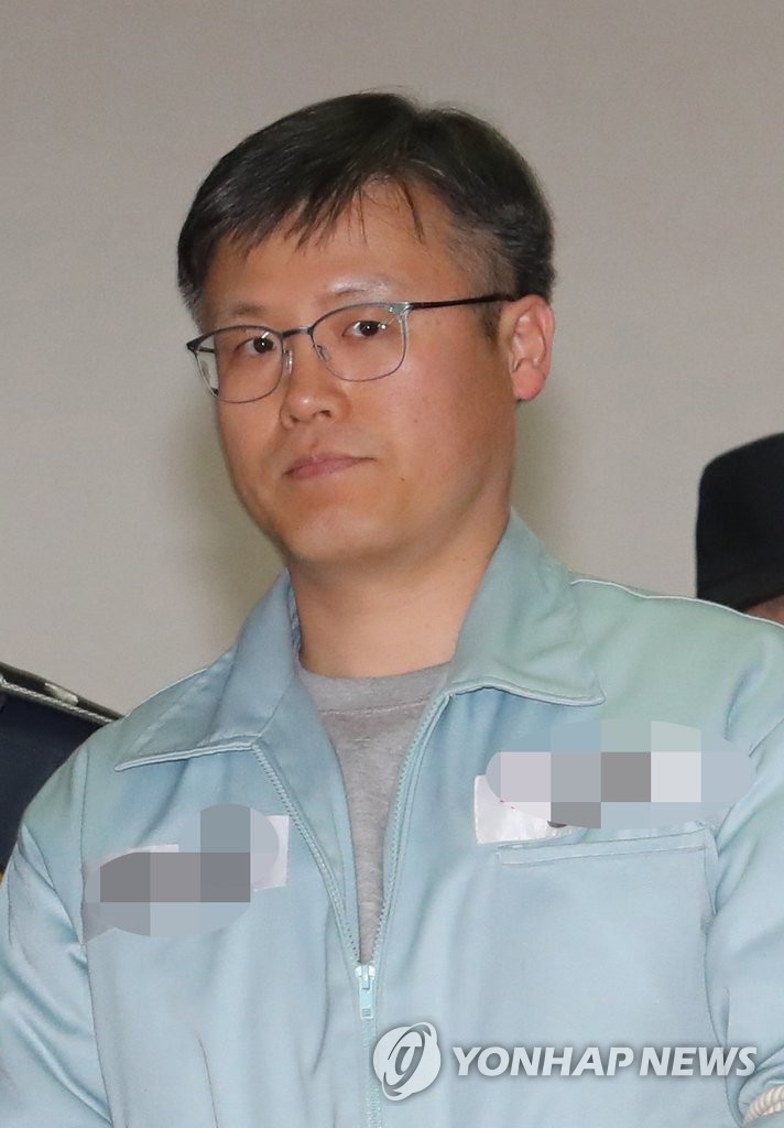 조사실로 향하는 정호성