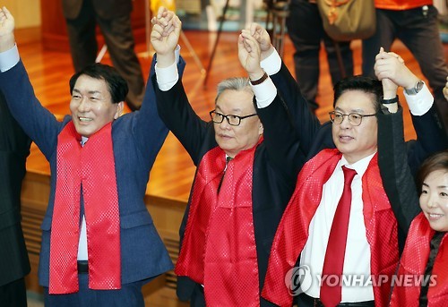 지지 호소하는 안상수·인명진·정우택