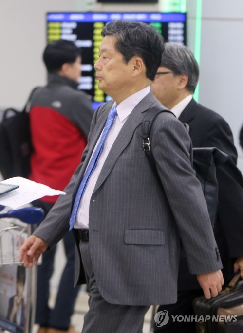 85일만에 귀임한 모리모토 총영사