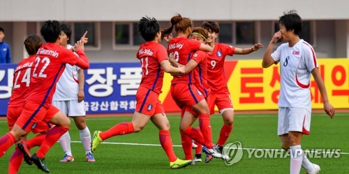 축하받는 장슬기