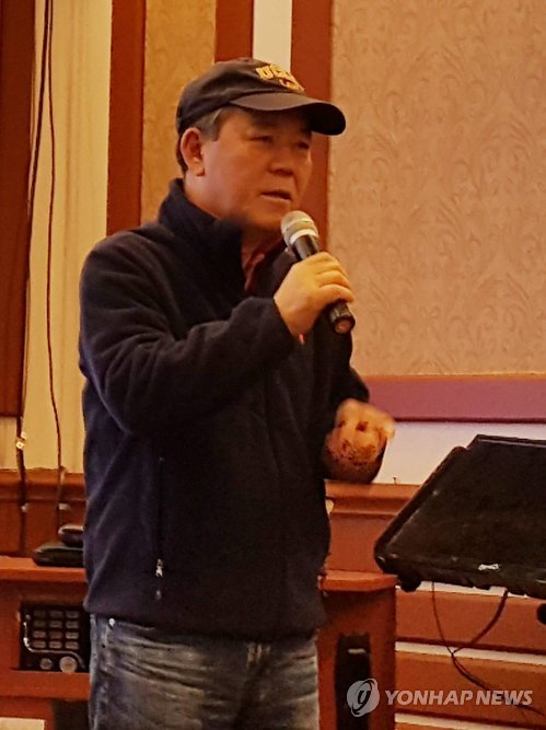 강연하는 김평우 변호사