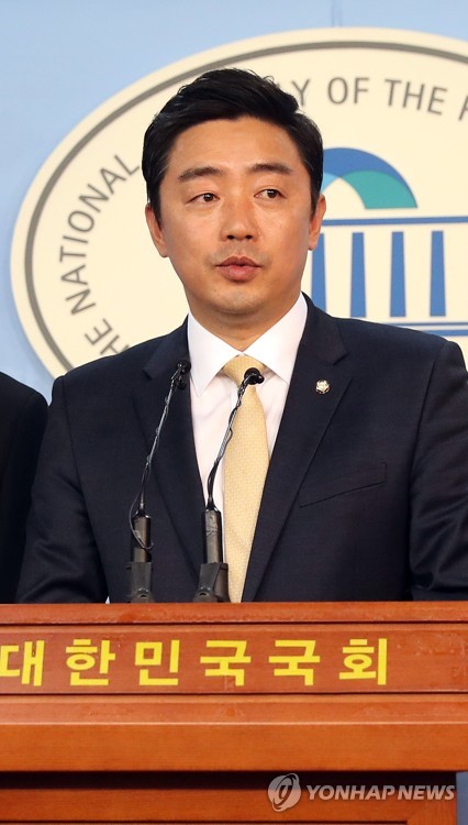 민주 원내대변인에 강훈식