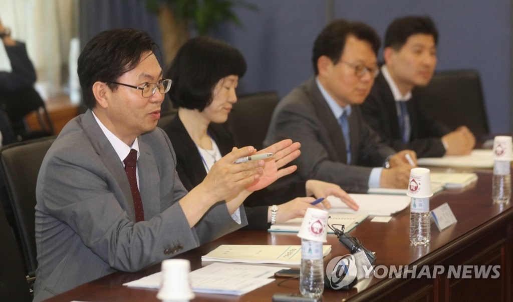 모두발언하는 이한주 분과위원장