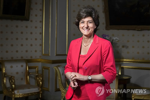 프랑스 女국방장관 한달만에 사임