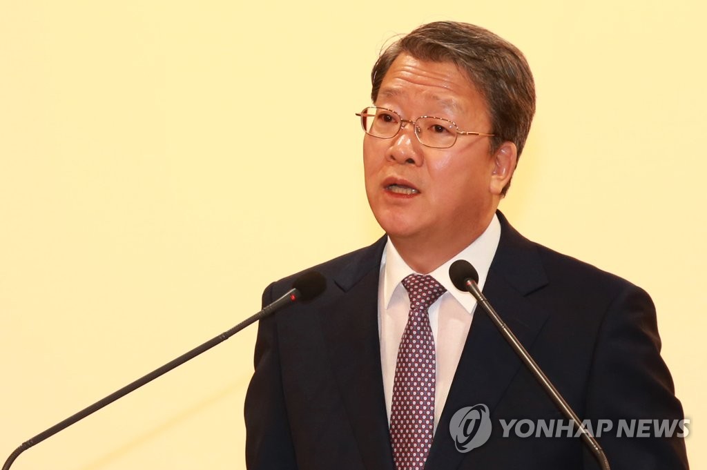 퇴임사하는 임환수 국세청장