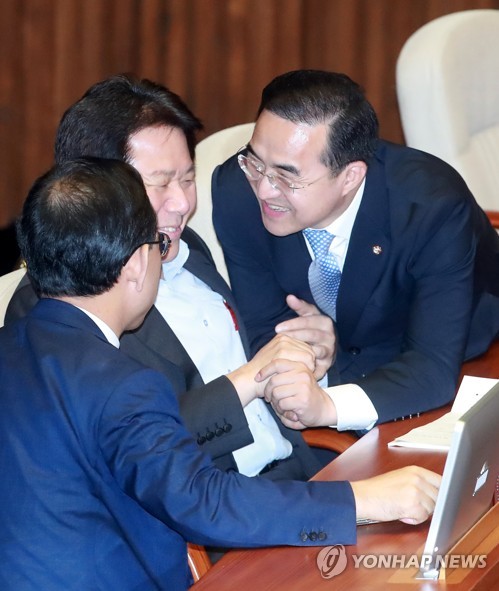 '김명수 후보자 잘 부탁?'