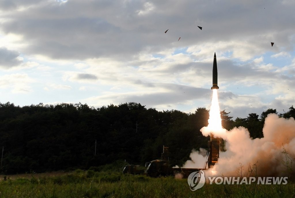 ミサイル発射で北朝鮮に対抗