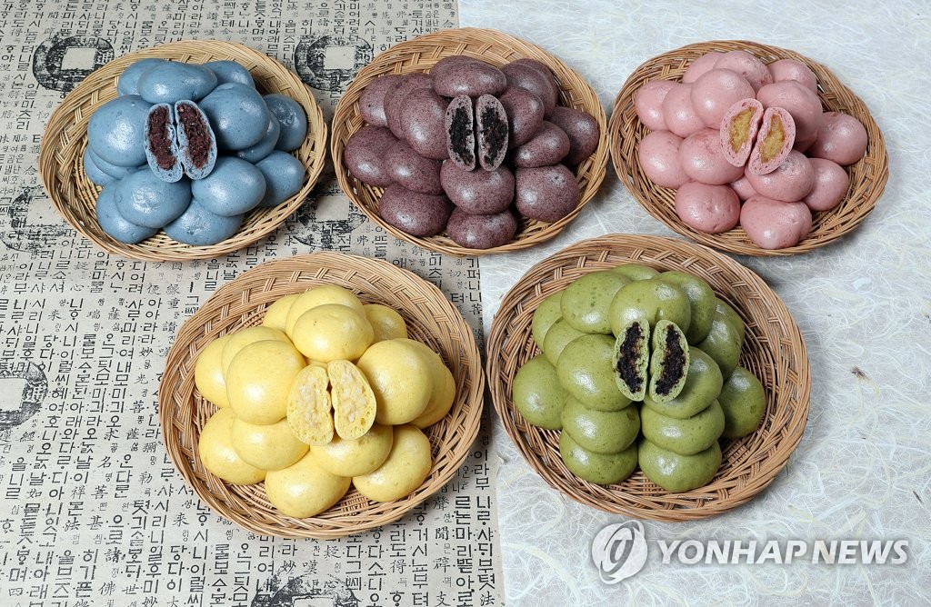오륜기 닮은 '안흥오륜찐빵'