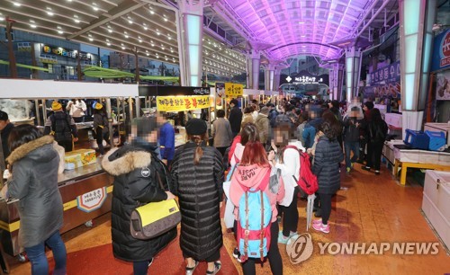 문 연 제주 동문재래시장 야시장