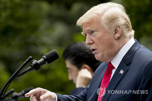 트럼프 "김정은 친서, 안부인사였다…따뜻하고 좋은 편지"