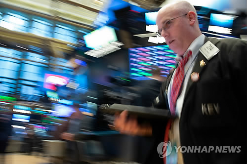 뉴욕증시 유럽 저금리 유지 속 혼조…다우지수 0.1% ↓