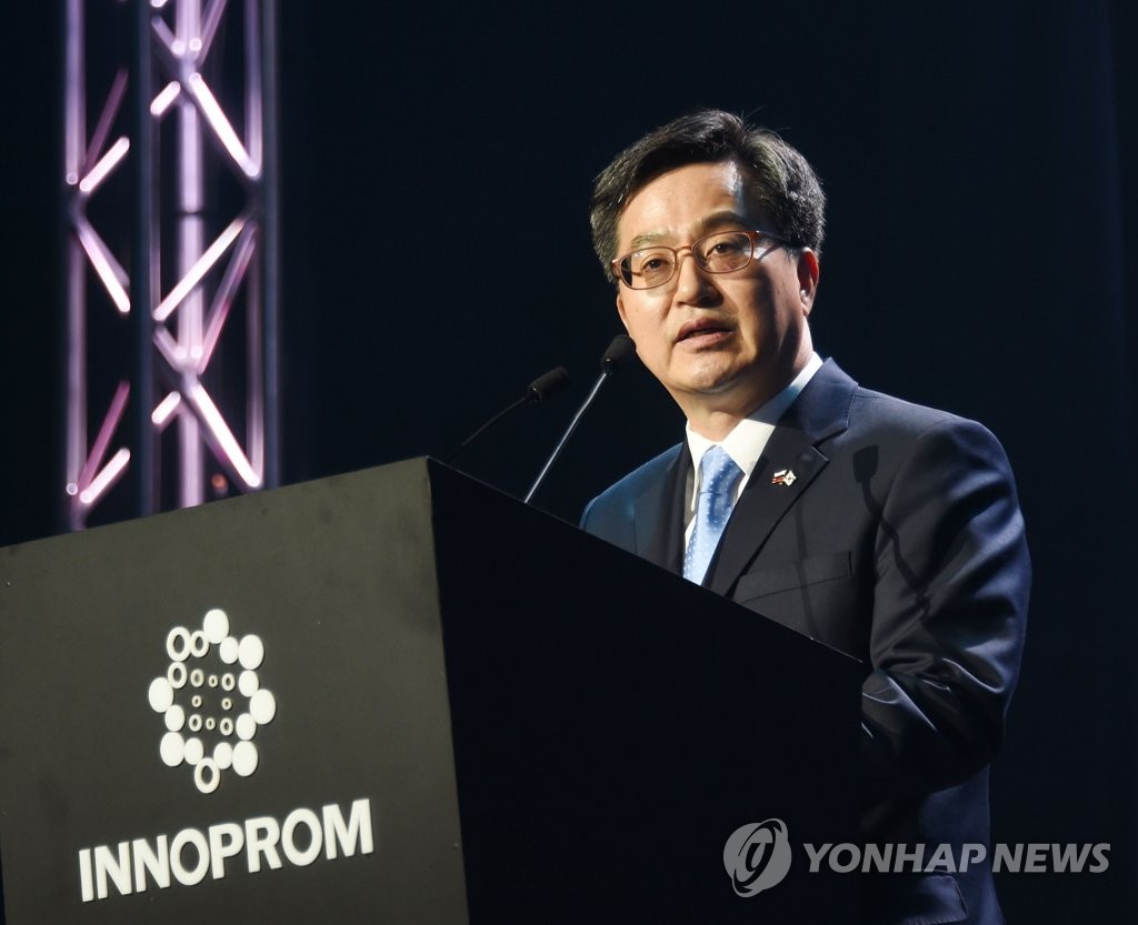 김동연 부총리, 러시아 최대 국제산업기술박람회 참석