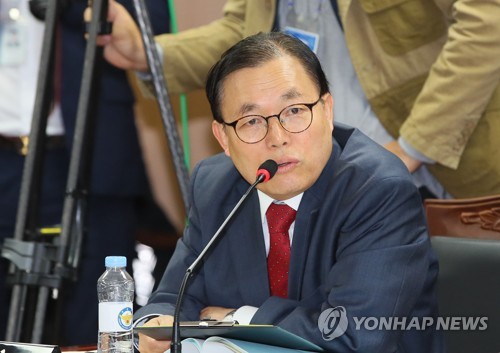 의사진행 발언하는 이채익 의원
