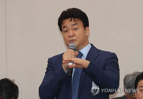백종원, 국정감사 참고인 출석