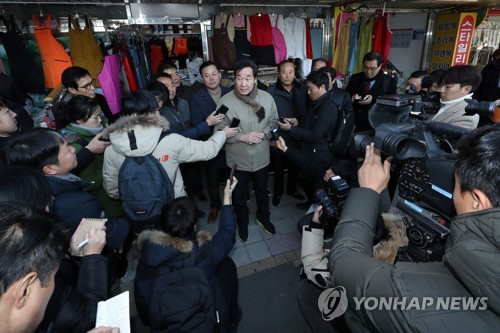 광주전남 현안 입장 밝히는 이낙연 총리